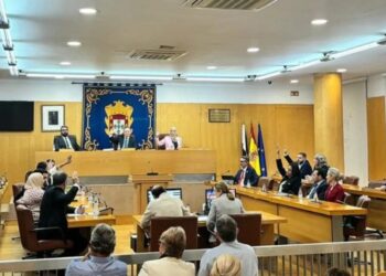 Polémica en la Asamblea de Ceuta: aplazan los plenos de marzo por coincidir con el Ramadán
