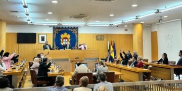 Polémica en la Asamblea de Ceuta: aplazan los plenos de marzo por coincidir con el Ramadán