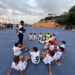 Vecinos de la Barriada Poblado Regulares demandan vestuarios y aseos en la nueva pista polideportiva.
