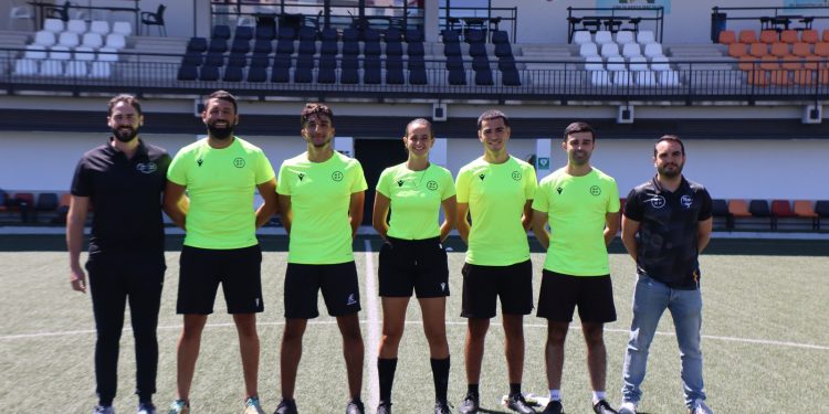 El CTA de la RFFCE pone en marcha las pruebas físicas y técnicas para 90 árbitros de la temporada 2025/26