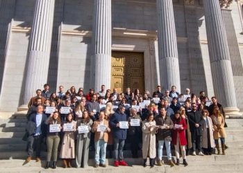 El Congreso aprueba nuevas restricciones a grabaciones y seguimientos a políticos
