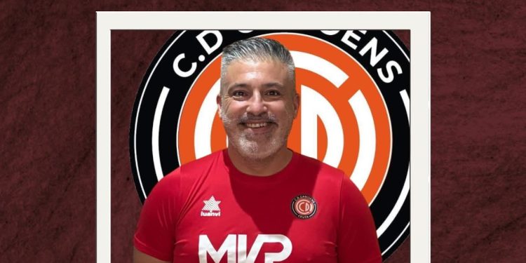 José Quintana deja de ser entrenador del C.D. Camoens femenino