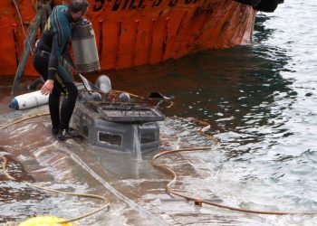 Caen en Galicia los primeros tripulantes de un narcosubmarino: intentaron huir disfrazados de peregrinos