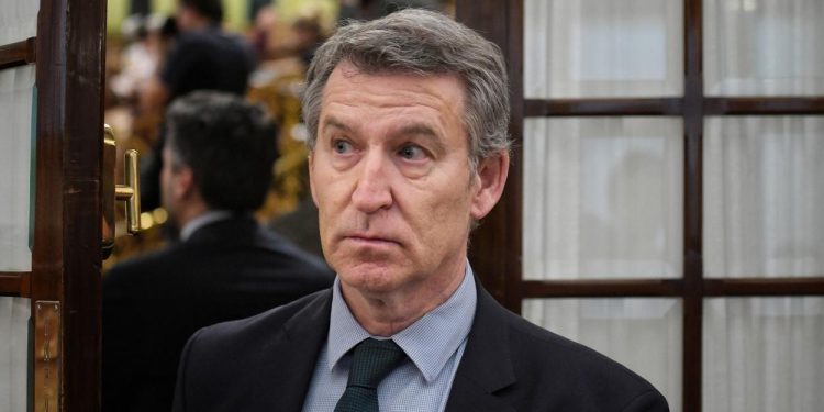 Feijóo critica a Sánchez por implicar al Rey en “un conflicto institucional” durante el inicio del Año Judicial