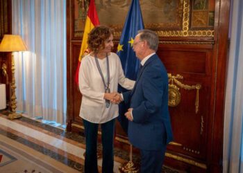 Vivas obtiene el respaldo de Hacienda para un plan social y fiscal que refuerce el desarrollo de Ceuta