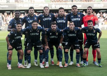 El Ceuta sigue con paso firme y avanza en la Copa