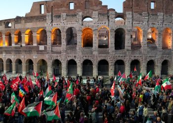 Italia vive una jornada de huelga y protestas por la detención de la flotilla humanitaria rumbo a Gaza
