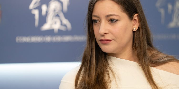 Ester Muñoz advierte sobre el papel de Vox y asegura que el gobierno de Sánchez ha llegado a su fin