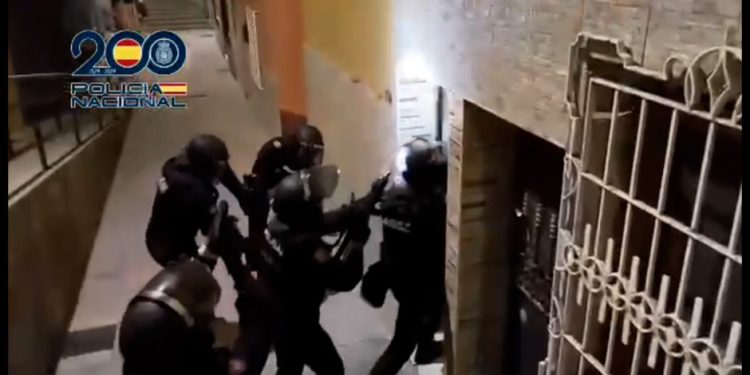 Operación Roble: 12 detenidos ingresan en prisión tras desmantelar red de narcotráfico entre Ceuta y Andalucía