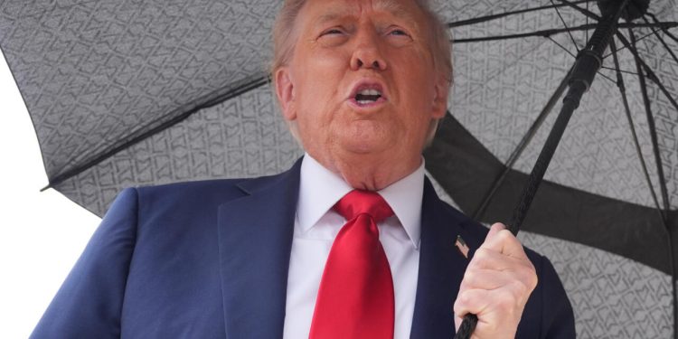 Donald Trump llega a Israel en medio de la liberación de rehenes