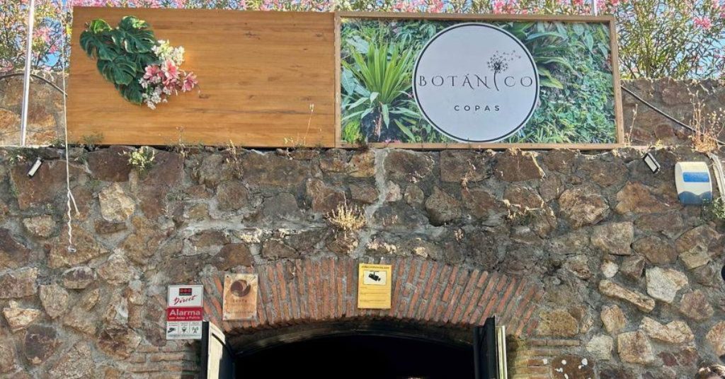 El pub Botánico Copas cierra sus puertas tras más de dos años de historia en Ceuta