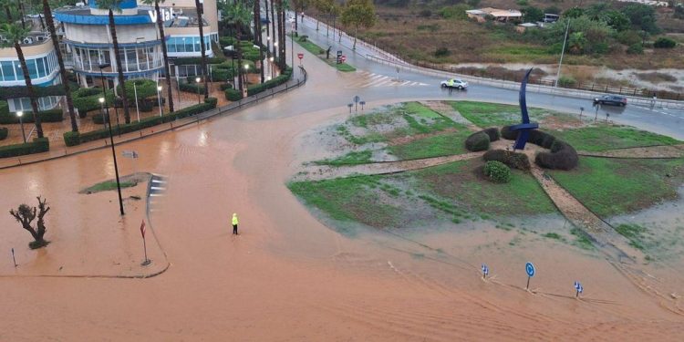 La tormenta Alice causa caos en la Comunidad Valenciana e Ibiza