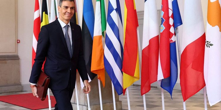 Pedro Sánchez viajará a Egipto para firmar acuerdo de paz de Gaza