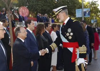 Juan Vivas asiste a la Fiesta Nacional en Madrid junto a los Reyes