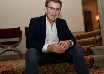 Feijóo respalda a sus comunidades frente a Sanidad y deja en manos de Junts sus decisiones sobre Sánchez