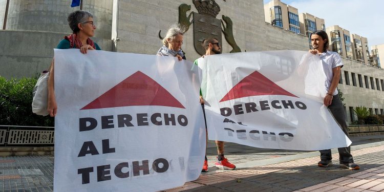 Tragedia en Torremolinos: hombre muere durante desahucio por deuda de 2.700 euros