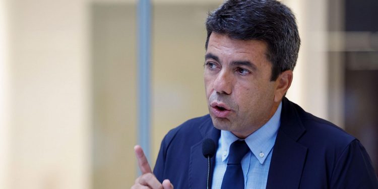 El PP debate el futuro de Mazón ante el desgaste interno y la pérdida de confianza