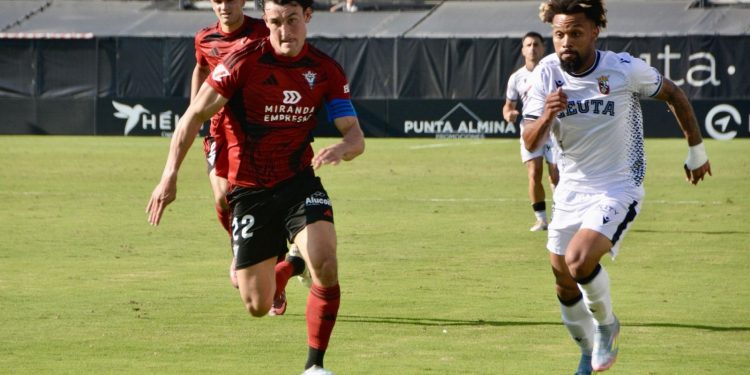 Ceuta se impone con autoridad y demuestra que su Murube es inexpugnable