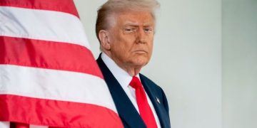 Tensión entre EE. UU. y Colombia: Trump critica a Petro y amenaza con recortes económicos