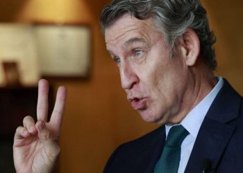 Feijóo exige a Mazón aclarar su actuación durante la DANA ante el Senado y las Cortes Valencianas