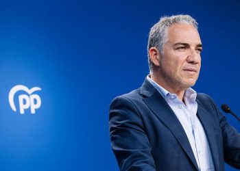 El PP endurece su discurso ante la amenaza de Junts y la presión sobre Sánchez