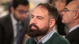 El Supremo estrecha el cerco sobre el PSOE con dos testigos clave por la presunta caja B de Ferraz