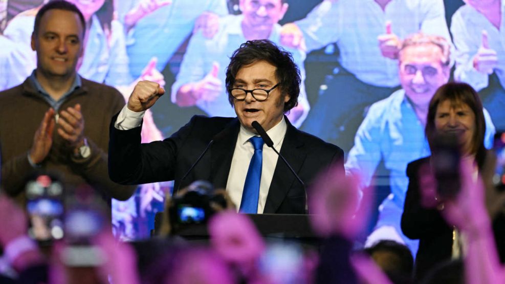 La caída de popularidad de Milei amenaza su proyección política en Argentina
