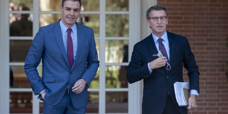 Choque político en el Congreso entre Feijóo y Sánchez mientras Junts reclama un cambio de rumbo