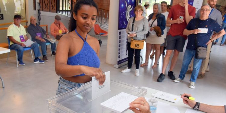 El debate sobre el aborto redefine las preferencias del electorado femenino