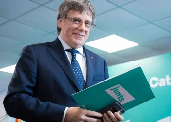 Junts espera un apoyo masivo a romper con el PSOE pese al riesgo de abstención