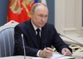 Putin amplía su poder para enviar reservistas al frente sin declarar una movilización