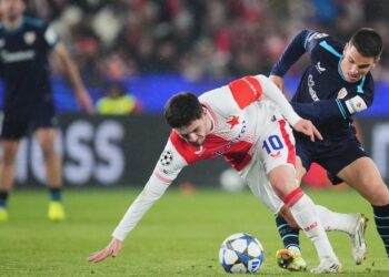 Athletic sigue sin encontrar el gol en Praga y complica su pase en Champions