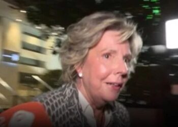 Simoneta Gómez-Acebo: «Me siento orgullosa de mi papel dentro de la Familia Real»