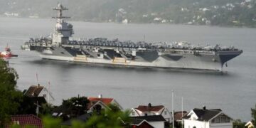 Venezuela eleva su alerta militar en respuesta a la presencia del portaaviones estadounidense USS Gerald Ford en el Caribe