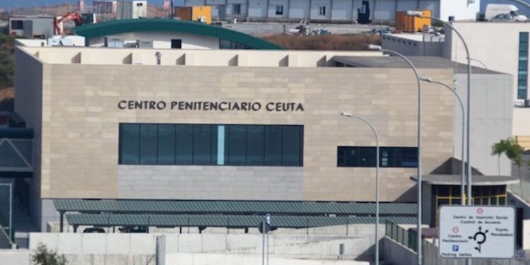 El Centro Penitenciario de Ceuta impulsa numerosas actividades por el 25N para reforzar su compromiso contra la violencia de género