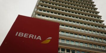Iberia denuncia ante la UCO un ciberataque que expone datos personales de sus clientes