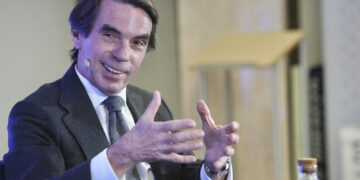Aznar: “No discuto con quien no tiene el nivel intelectual para el puesto que ocupa”