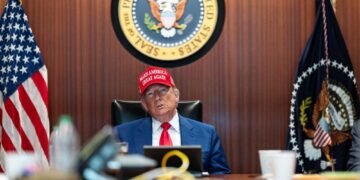 EE UU pone en marcha una operación militar masiva para frenar el narcotráfico en Latinoamérica