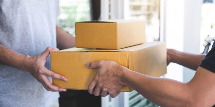 Adecco busca 2.400 conductores repartidores para la campaña del Black Friday y Navidad