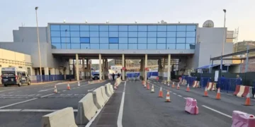 Ceuta: Detenido un hombre con 600 pastillas escondidas en su motocicleta en la frontera con Marruecos