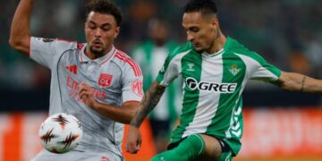 Cinco minutos de oro de Abde y Antony acercan al Betis al sueño europeo