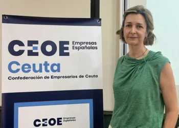 La CECE y el PSOE analizan medidas para impulsar la competitividad empresarial en Ceuta