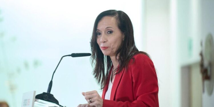 Redeia en el punto de mira: los sueldos de su cúpula superan el millón y medio en plena polémica por el apagón