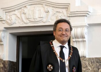 El fiscal general dimite antes de que el Supremo ejecute su condena