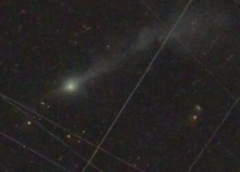 Un visitante interestelar se deshace: la desintegración sin precedentes del 3I/ATLAS