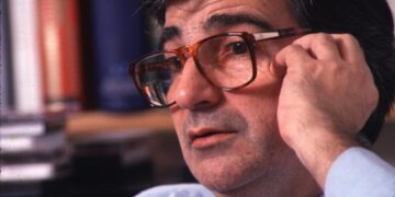 ETA asesina a Ernest Lluch: 25 años del crimen contra el impulsor de la sanidad pública universal