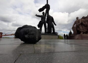 Ucrania traslada su patrimonio ante el avance ruso hacia Dnipro