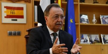 Vivas lanza ultimátum: ‘Si pierden los fondos, la constructora pagará