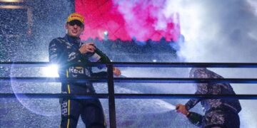 Verstappen domina en Las Vegas mientras McLaren enfrenta sanción: así queda la lucha por el Mundial de F1
