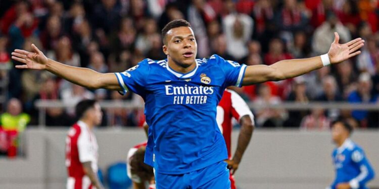 Mbappé lidera al Real Madrid con un póquer en la victoria 4-3 ante Olympiacos